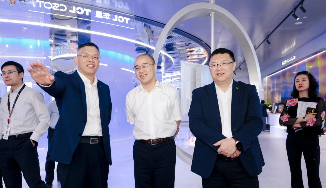 TCL华星绿色工厂迎访，英特尔2024绿色计算机新品发布